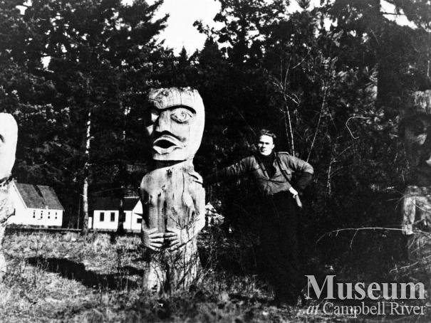 Welcome Figures, 1947