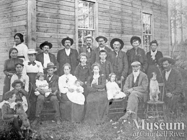Group of early Quadra Island residents	